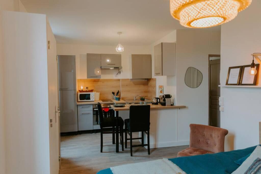 Les Berges Du Roubion Studio Cosy Et Moderne Montelimar Exterior photo